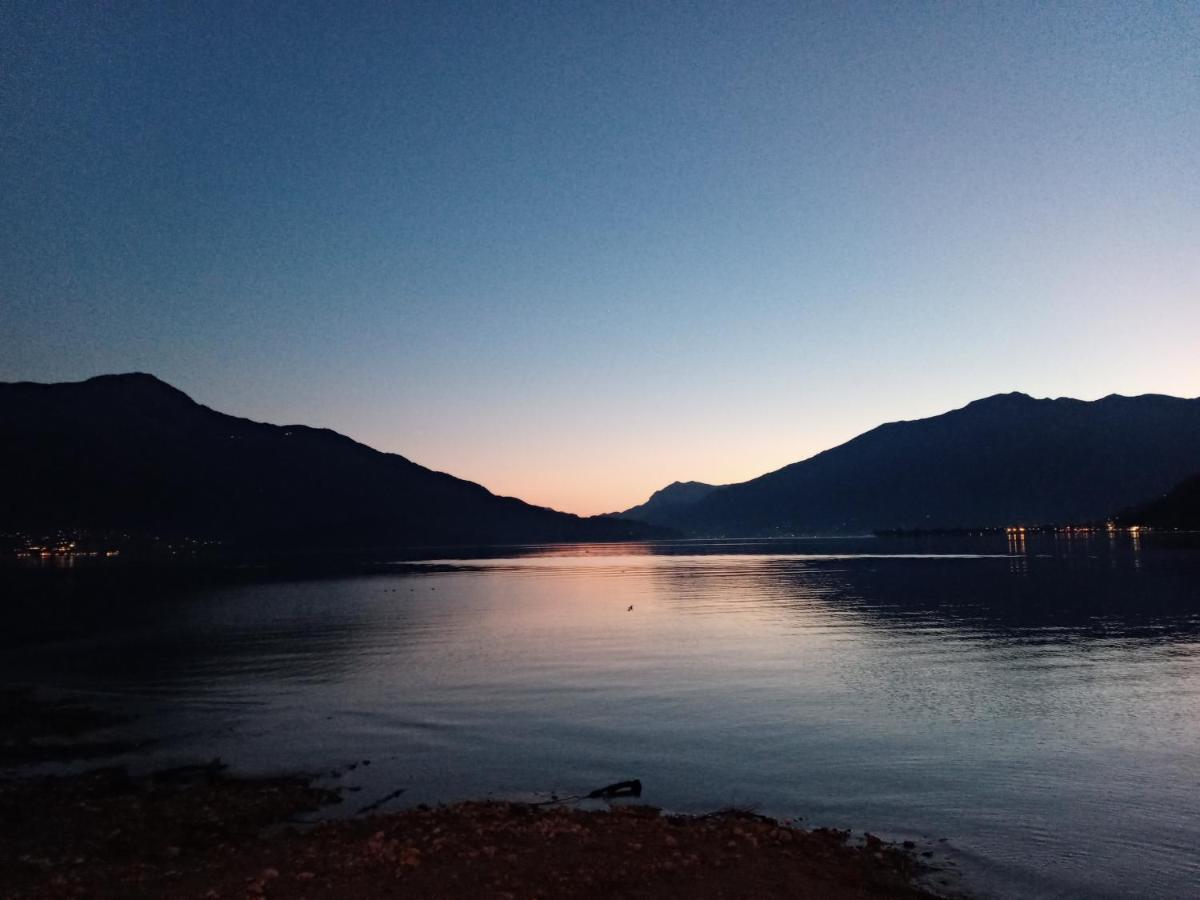 Art Music House Lake Como Dongo Bagian luar foto